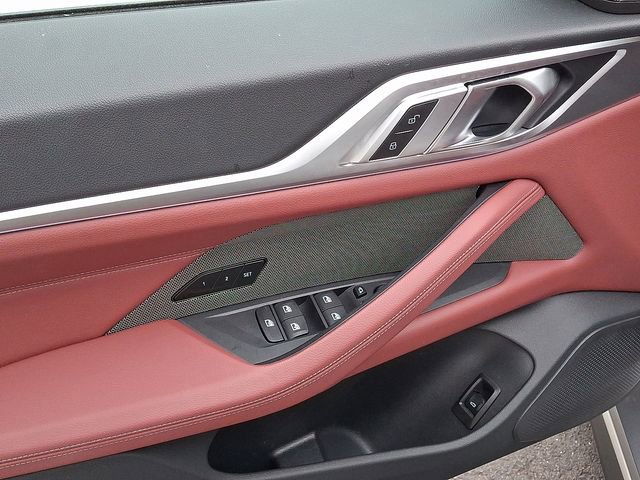 Used 2025 BMW i4 xDrive40i w/ Premium Package image 12