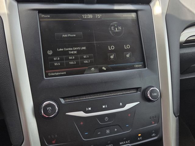 Used 2014 Ford Fusion SE w/ Equipment Group 202A image 9