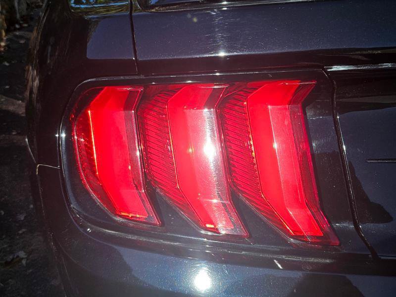 Used 2018 Ford Mustang GT Premium w/ Equipment Group 401A RWD image 37