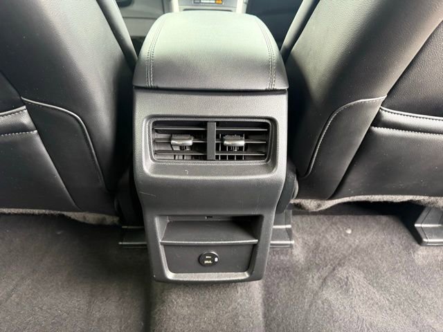 Used 2022 Ford Edge SEL image 23