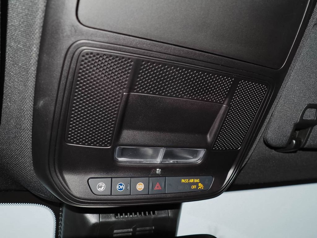 Certified 2025 Chevrolet Equinox LT image 22