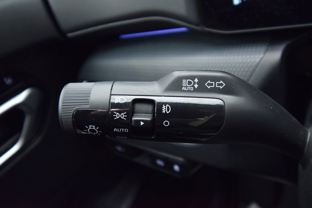 Used 2025 Kia K4 GT-Line Turbo image 41