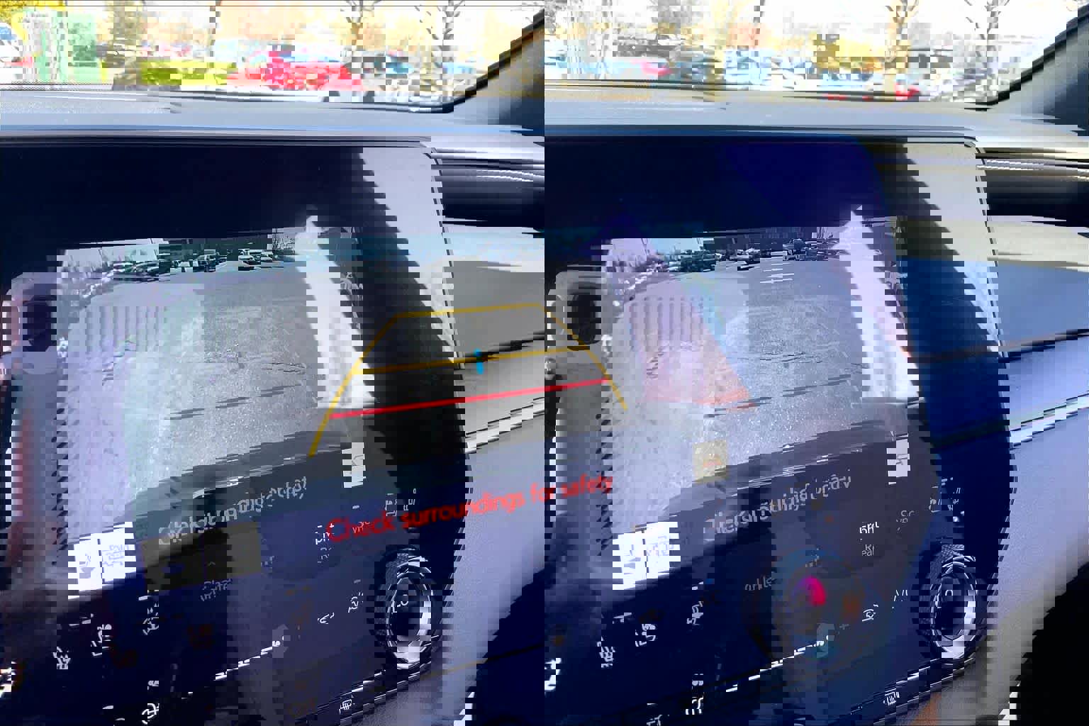 Used 2025 Lexus RX 350 Premium w/ Accessory Package AWD/4WD image 27