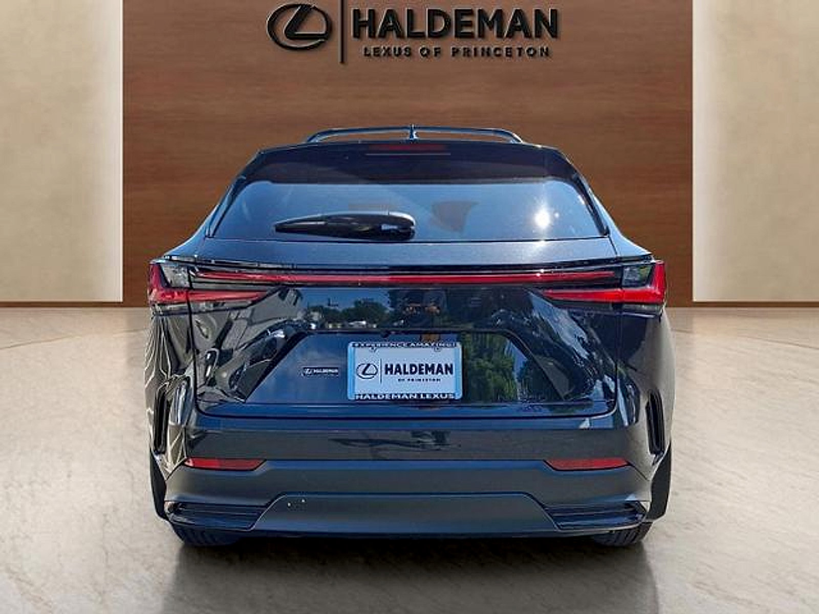 New 2026 Lexus NX 350 AWD w/ Accessory Package (2T) image 5