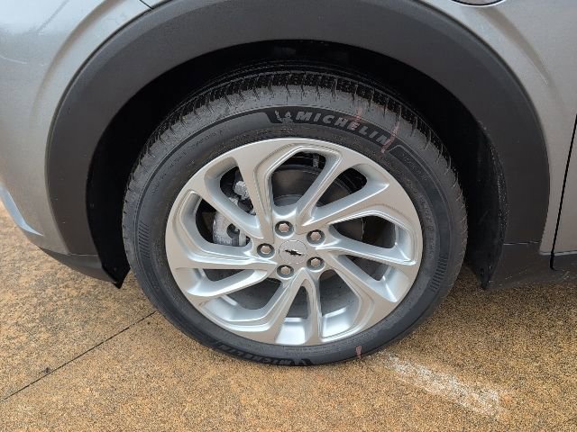 New 2027 Chevrolet Bolt LT w/ Comfort Package image 3