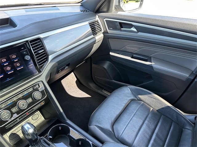 Used 2021 Volkswagen Atlas Cross Sport SEL Premium image 29
