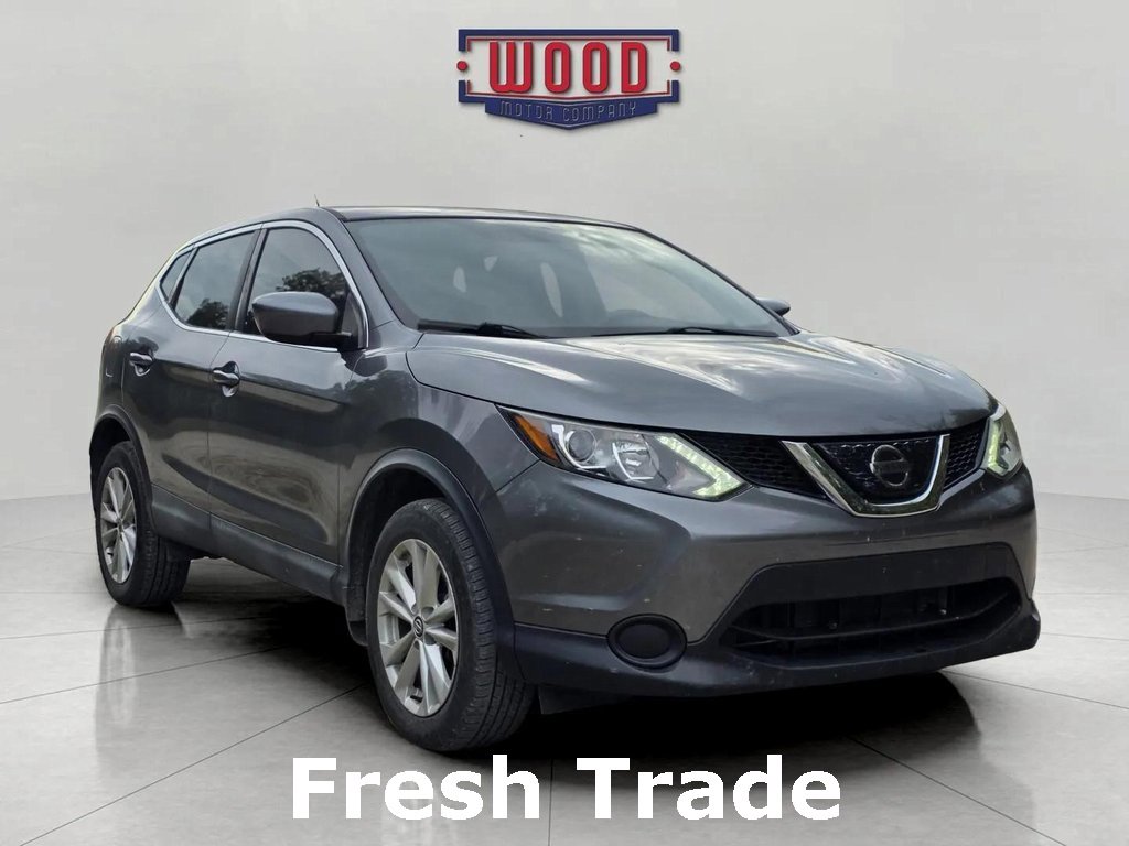 Used 2019 Nissan Rogue Sport S w/ Appearance Package