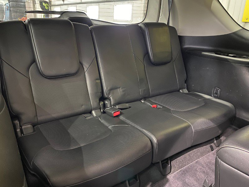 Used 2019 INFINITI QX80 Luxe w/ 22" Wheel Package image 17