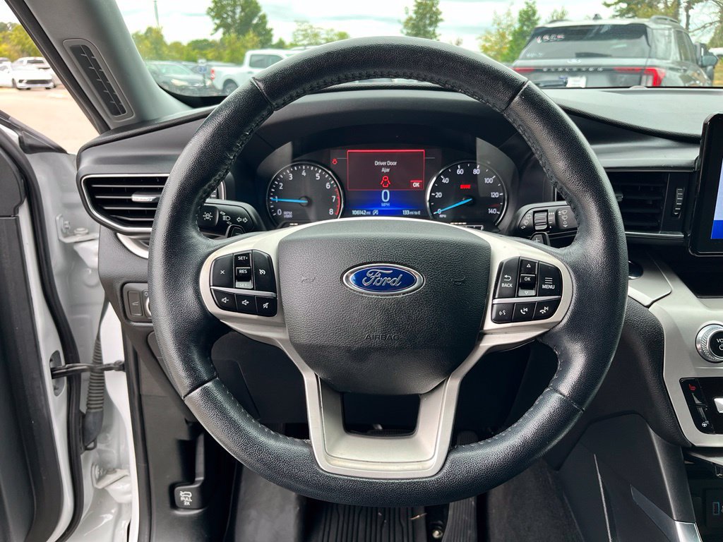 Used 2021 Ford Explorer XLT w/ Equipment Group 202A RWD image 22