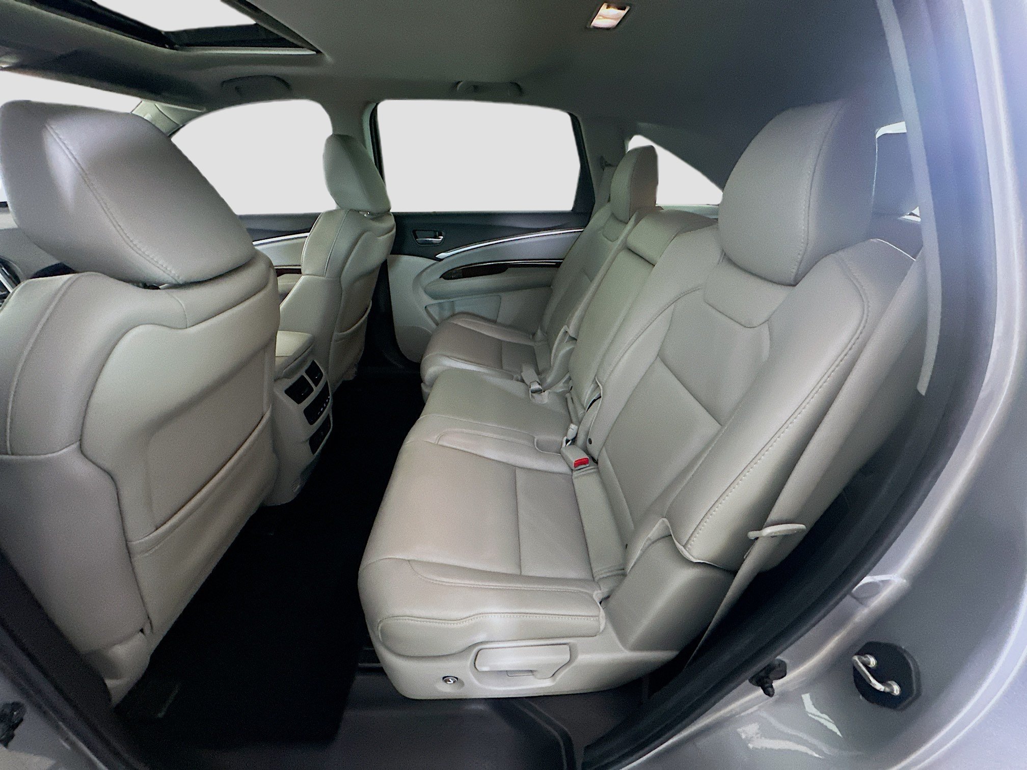 Used 2020 Acura MDX FWD image 28