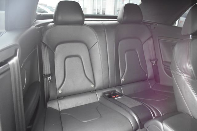 Used 2015 Audi RS 5 Cabriolet w/ Black Optic Plus Package image 37