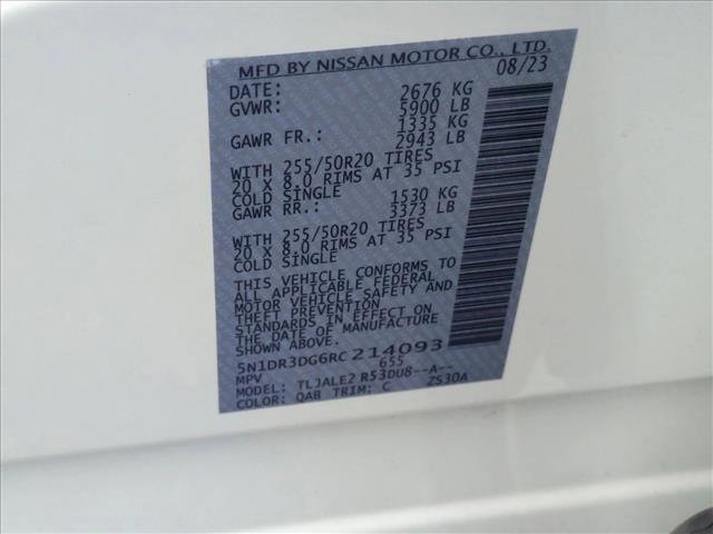 Used 2024 Nissan Pathfinder Platinum image 15