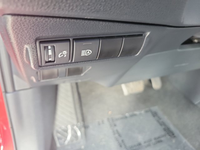 Certified 2023 Toyota Corolla Cross LE FWD image 24