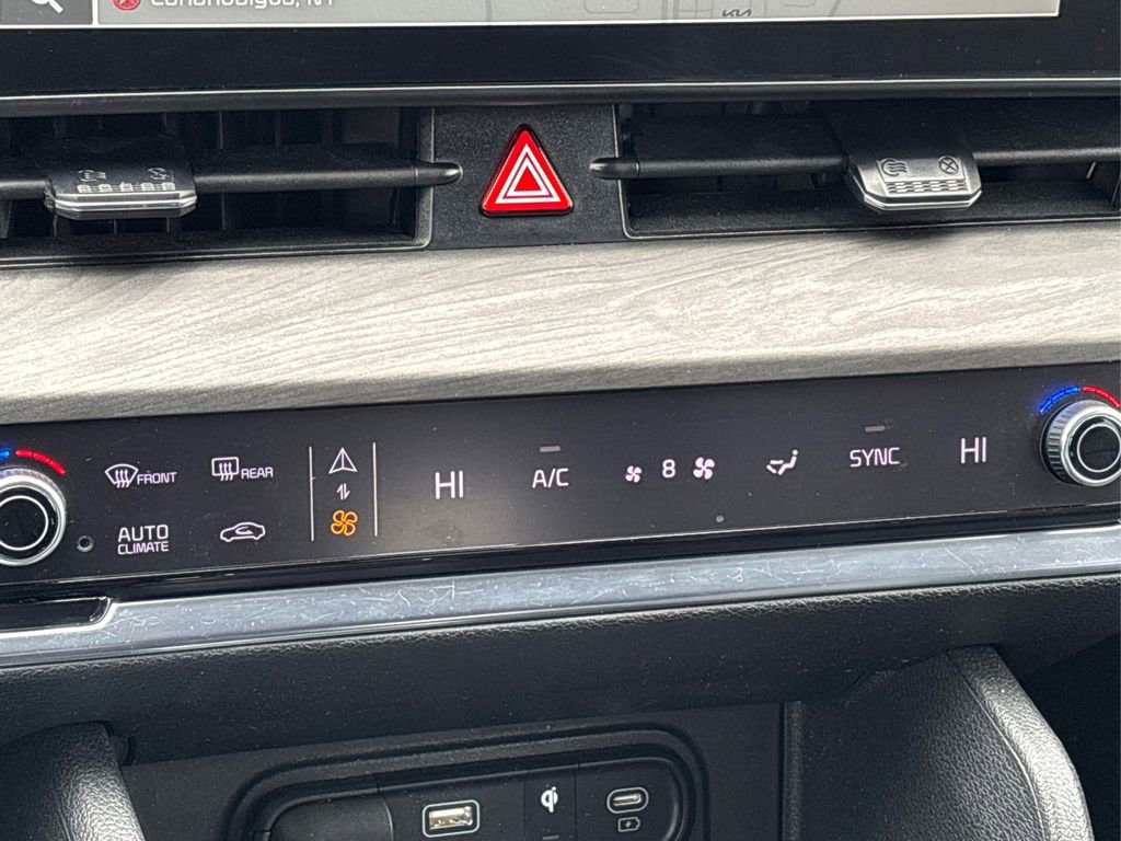 Certified 2023 Kia Sportage X-Line image 28