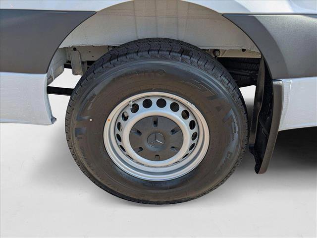 New 2025 Mercedes-Benz Sprinter 2500 image 9