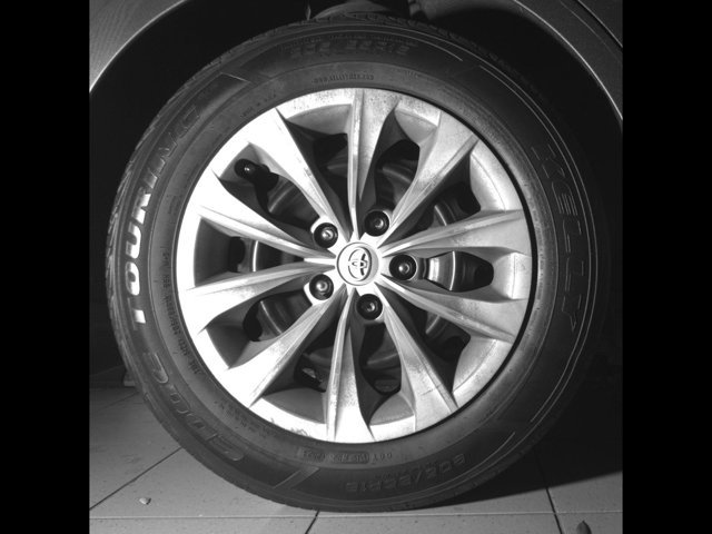 Used 2017 Toyota Camry LE image 11