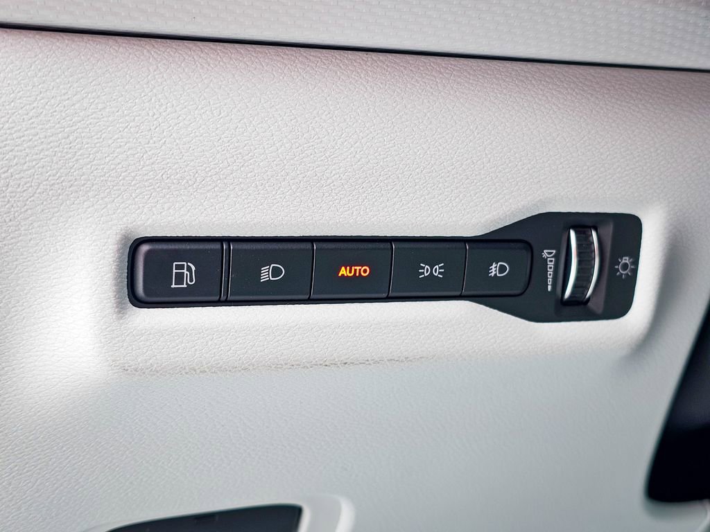 New 2026 Jeep Cherokee Limited image 13