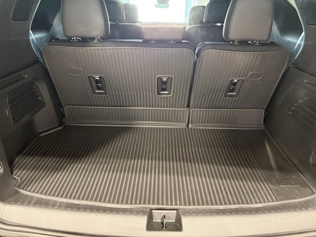 New 2026 Chevrolet Traverse High Country w/ LPO, Floor Liner Package image 42