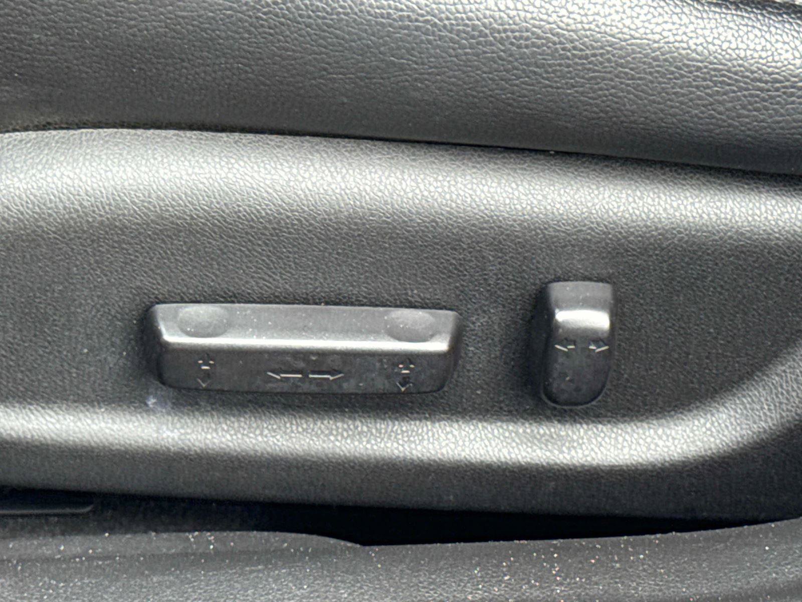 Used 2014 Acura ILX image 17