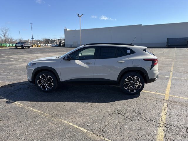 New 2026 Chevrolet Trax RS w/ Sunroof Package image 8