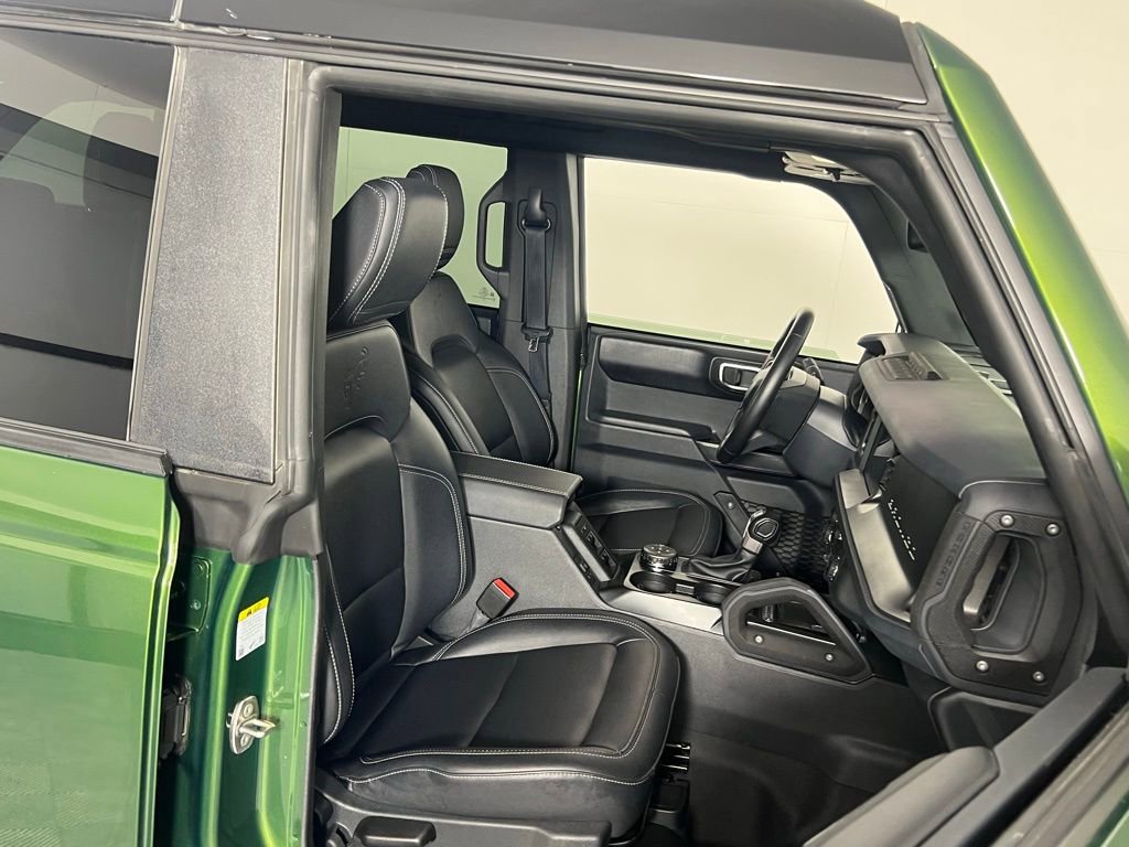 Used 2025 Ford Bronco Badlands AWD/4WD image 30
