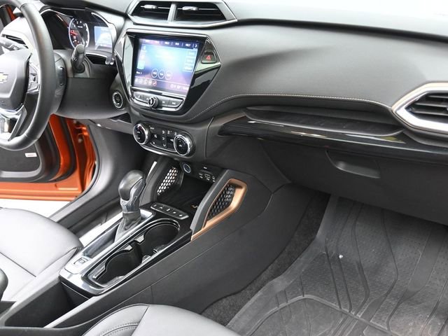 Used 2023 Chevrolet TrailBlazer ACTIV w/ Sun and Liftgate Package image 28