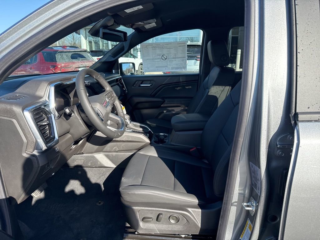 New 2026 GMC Canyon Elevation w/ Convenience Package image 9