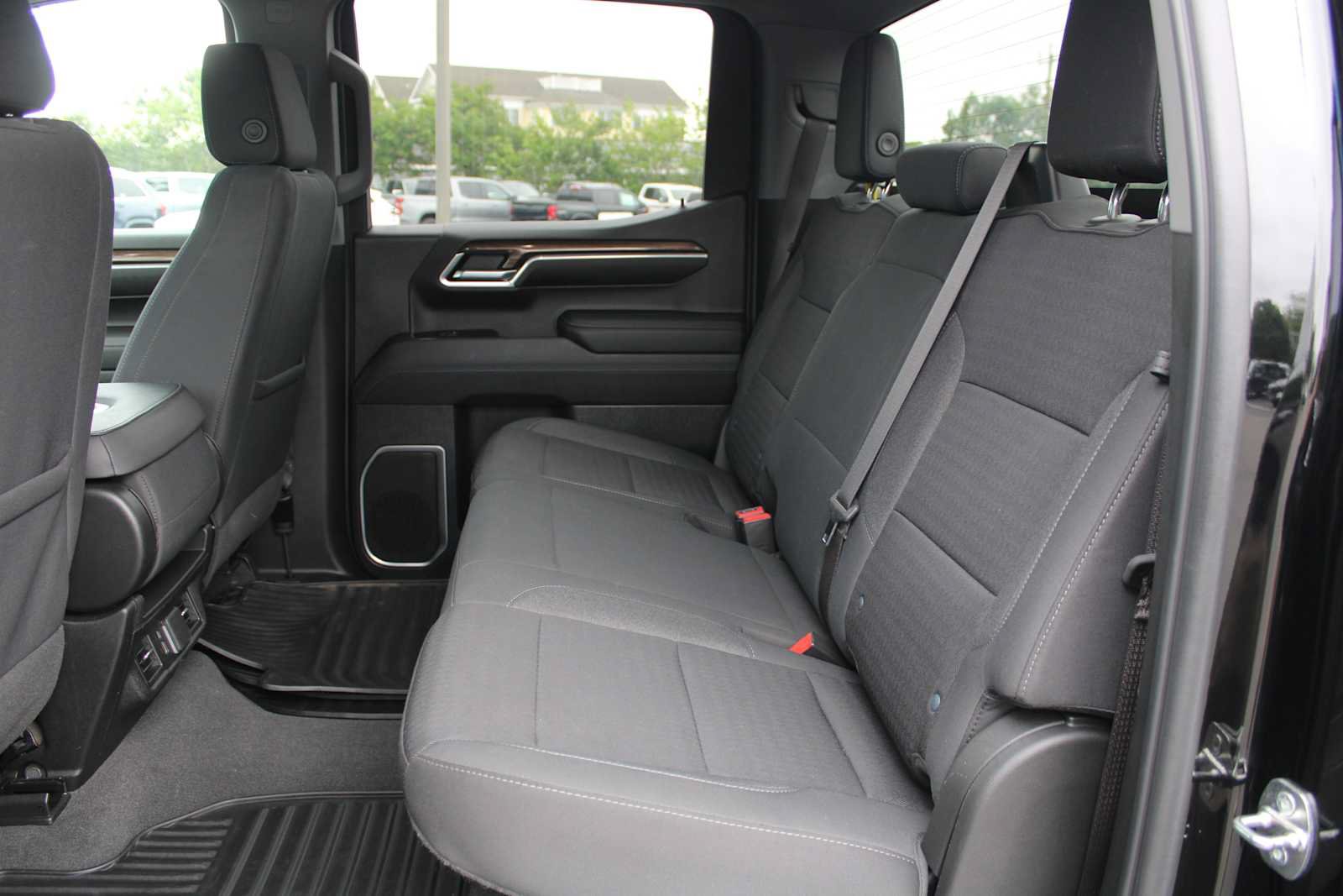 Certified 2023 Chevrolet Silverado 1500 LT AWD/4WD image 10