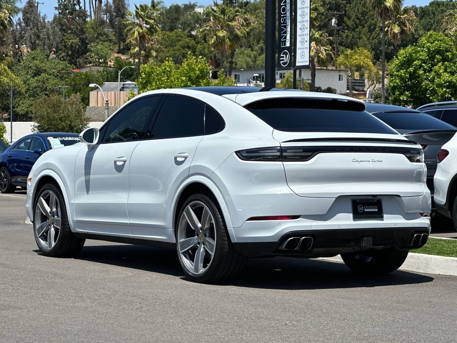 Used 2020 Porsche Cayenne Turbo AWD/4WD image 5