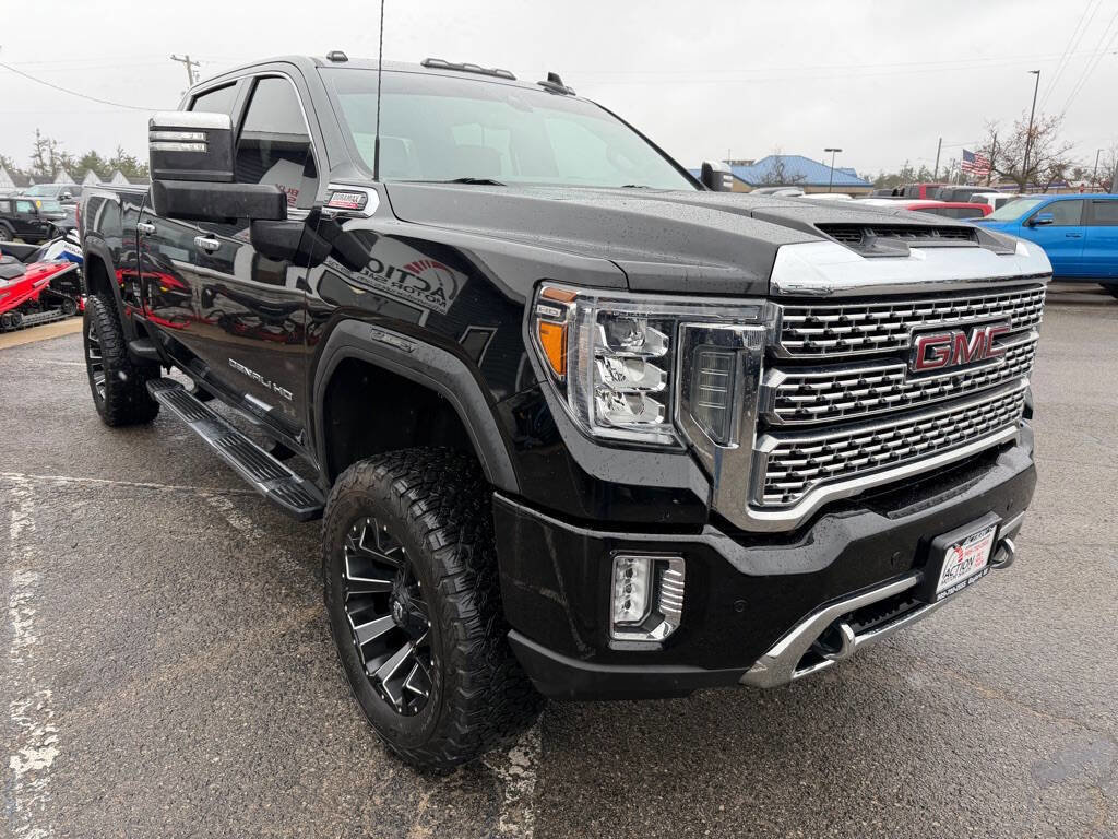 Used 2020 GMC Sierra 2500 Denali w/ Denali Ultimate Package image 7