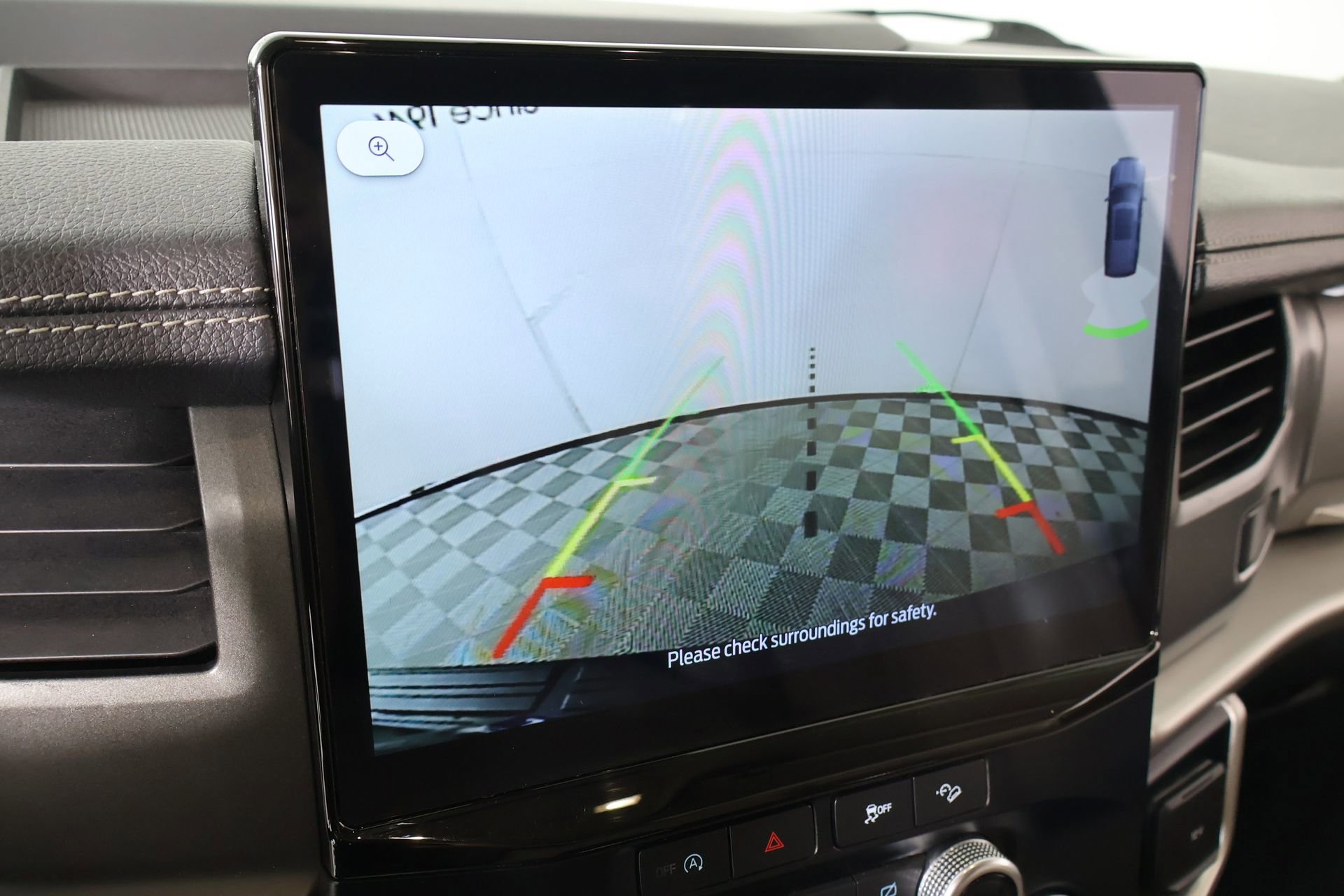 Used 2024 Ford Expedition Max XLT image 8