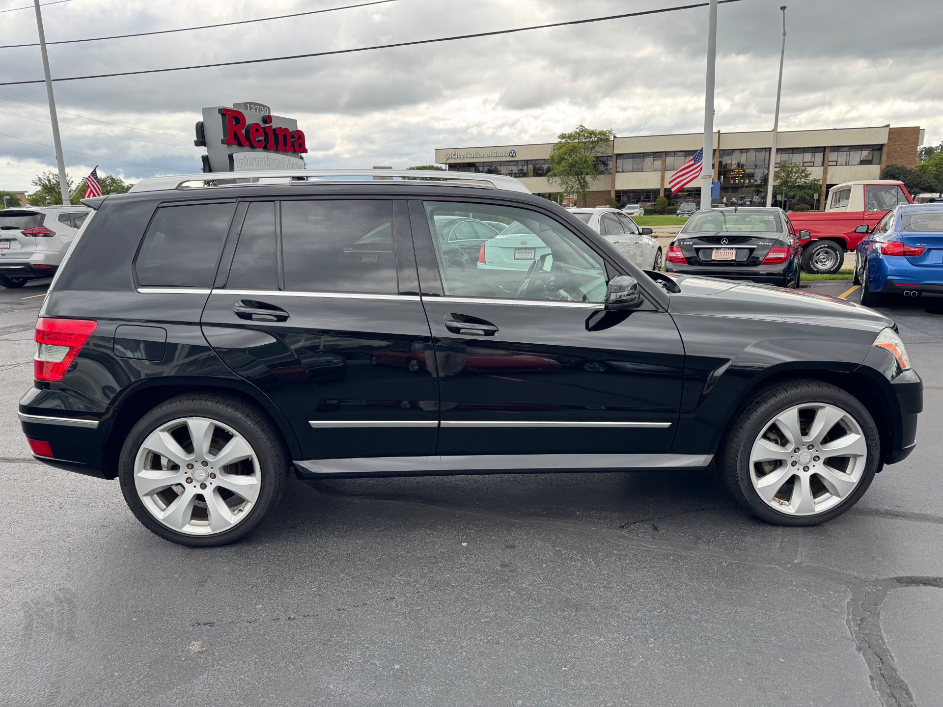 Used 2010 Mercedes-Benz GLK 350 4MATIC image 13