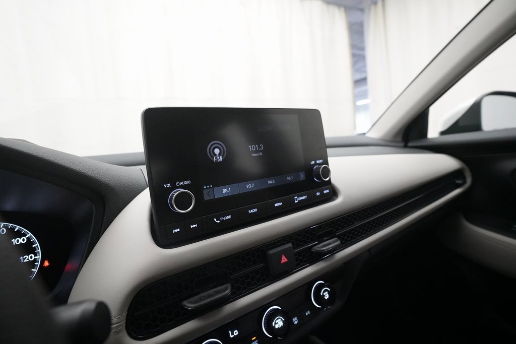 Certified 2023 Honda HR-V LX image 6