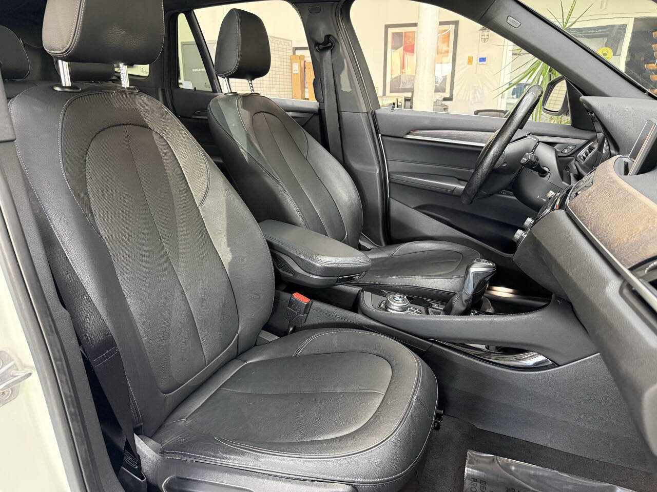 Used 2016 BMW X1 xDrive28i image 17