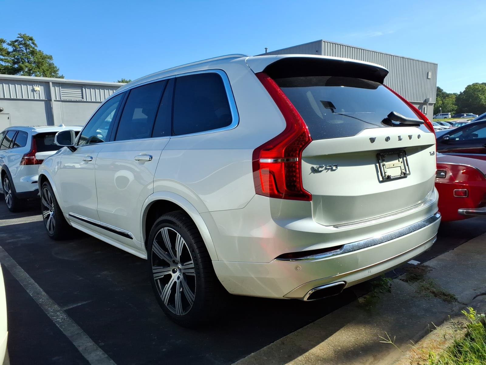 Used 2021 Volvo XC90 T6 Inscription w/ Climate Package AWD/4WD image 6