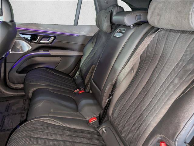New 2026 Mercedes-Benz EQS 400 4MATIC SUV image 18