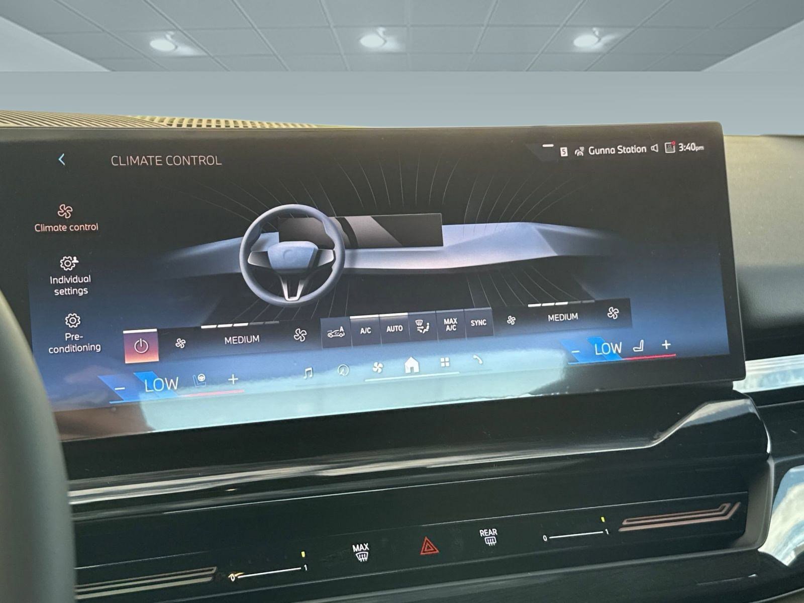 Used 2026 BMW 530i 530i w/ Premium Package image 27