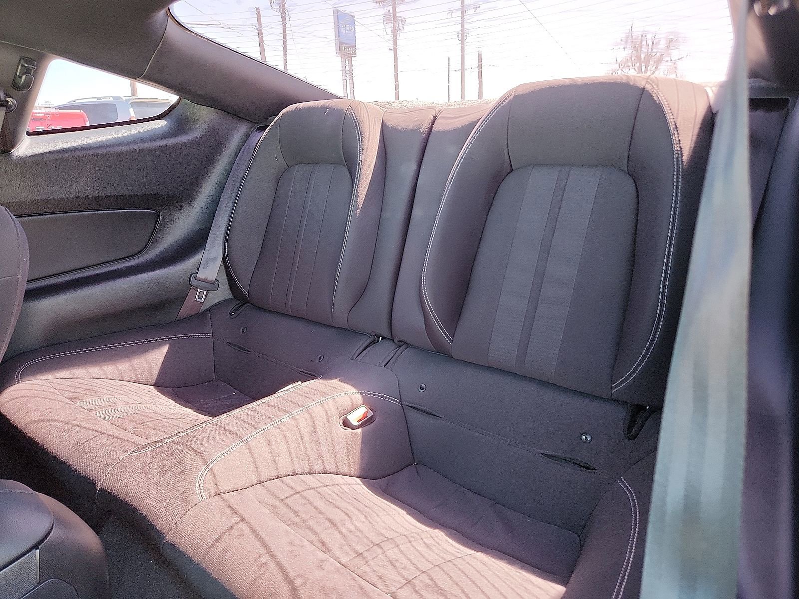 Used 2022 Ford Mustang EcoBoost image 8