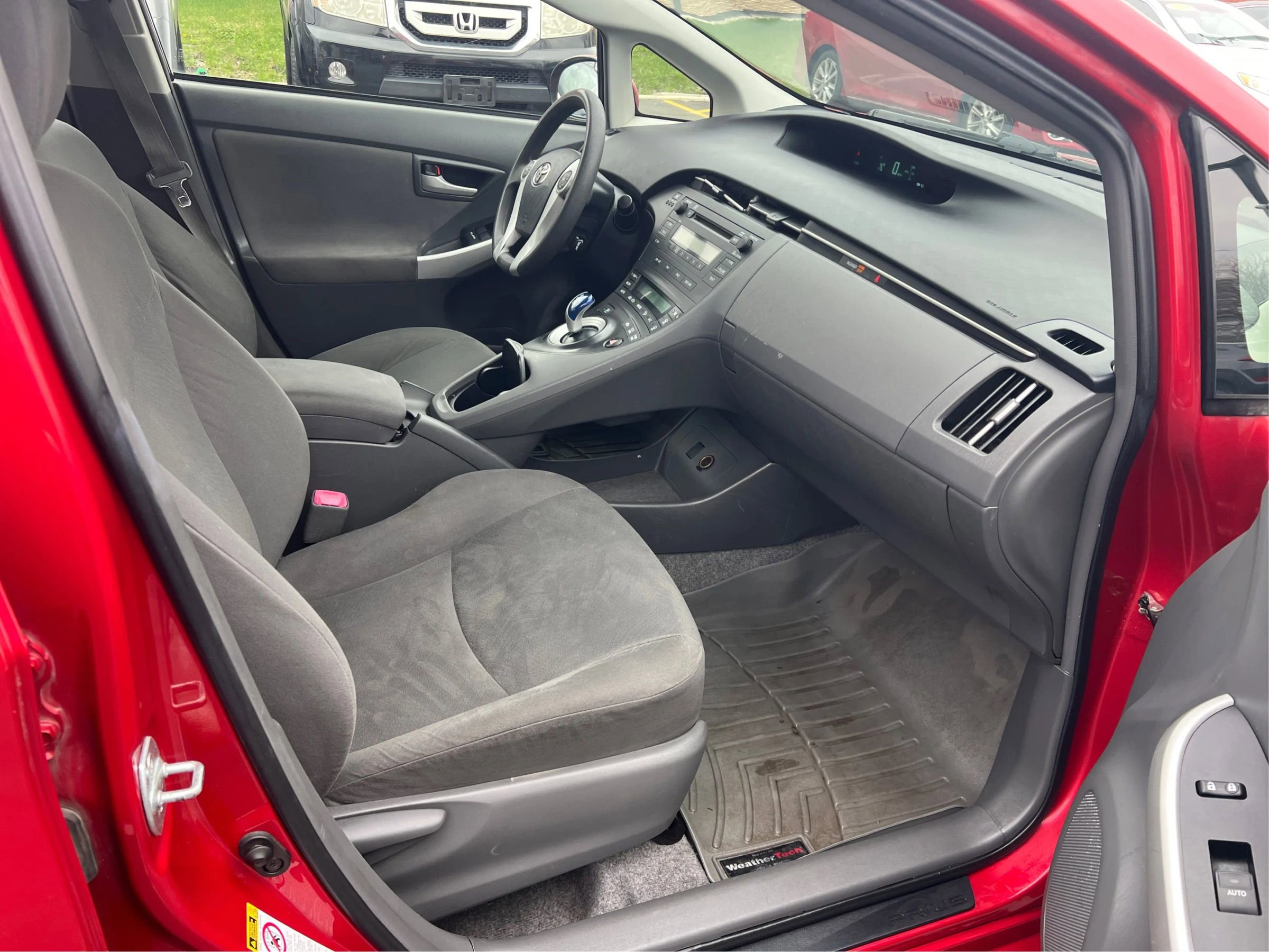 Used 2011 Toyota Prius Two image 23