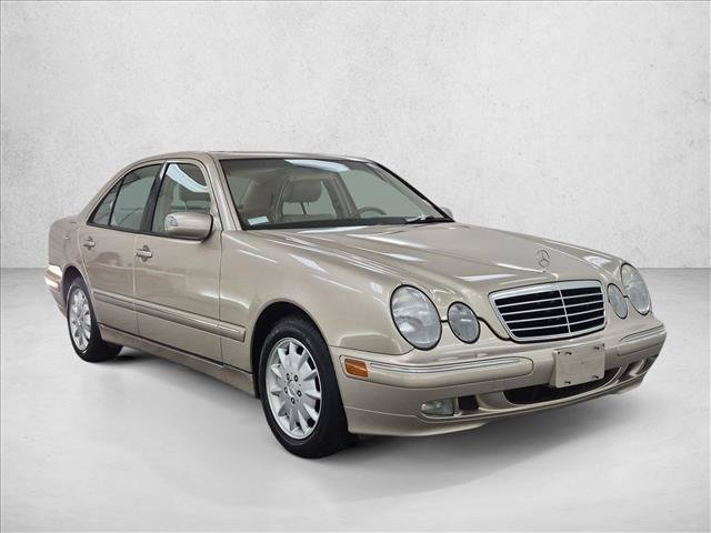 Used 2001 Mercedes-Benz E 320 Sedan image 3