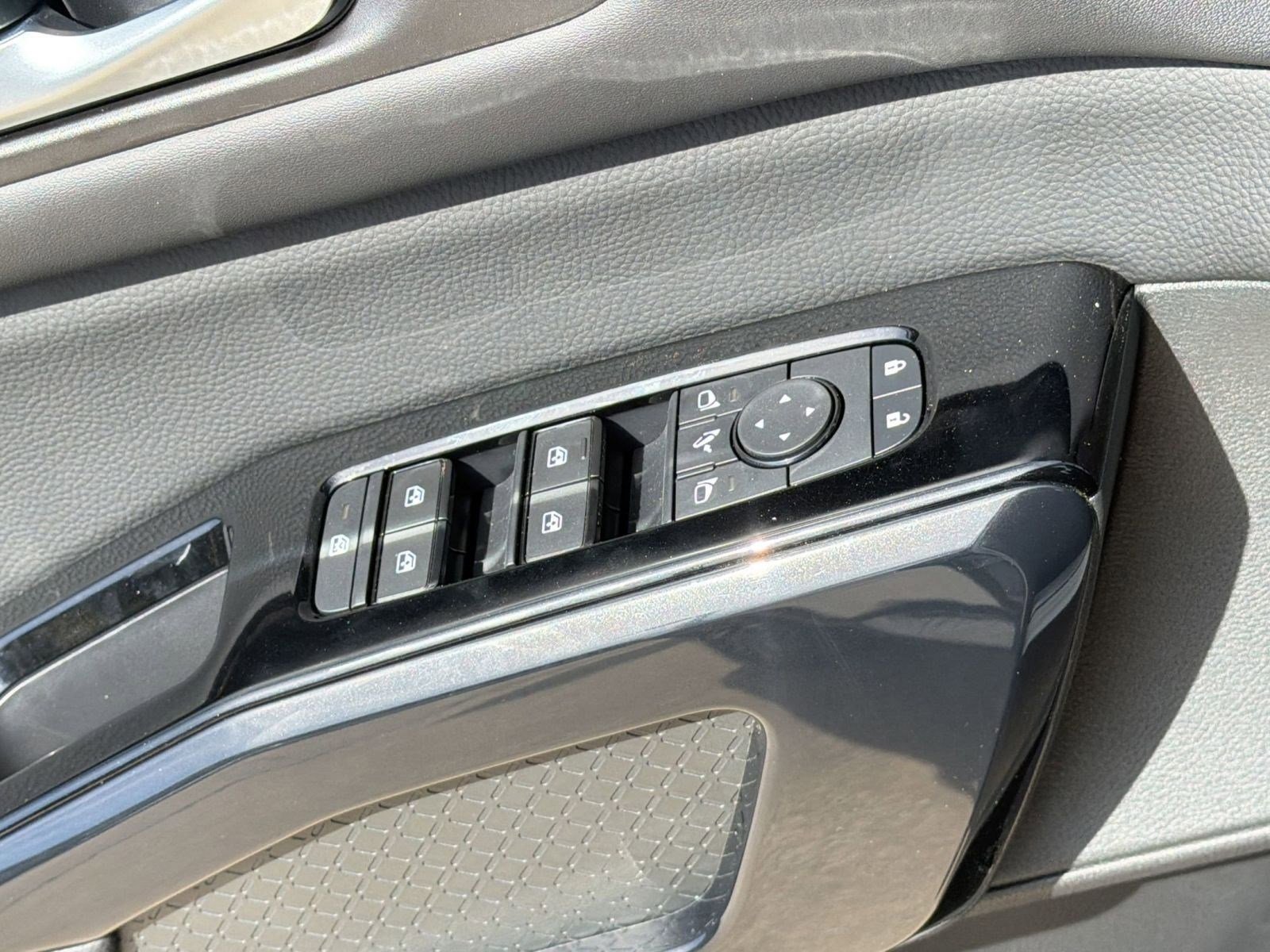 New 2026 Nissan Pathfinder Platinum image 13