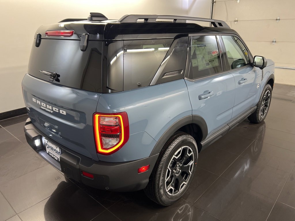 New 2025 Ford Bronco Sport Outer Banks w/ Outer Banks Tech Package+ image 7