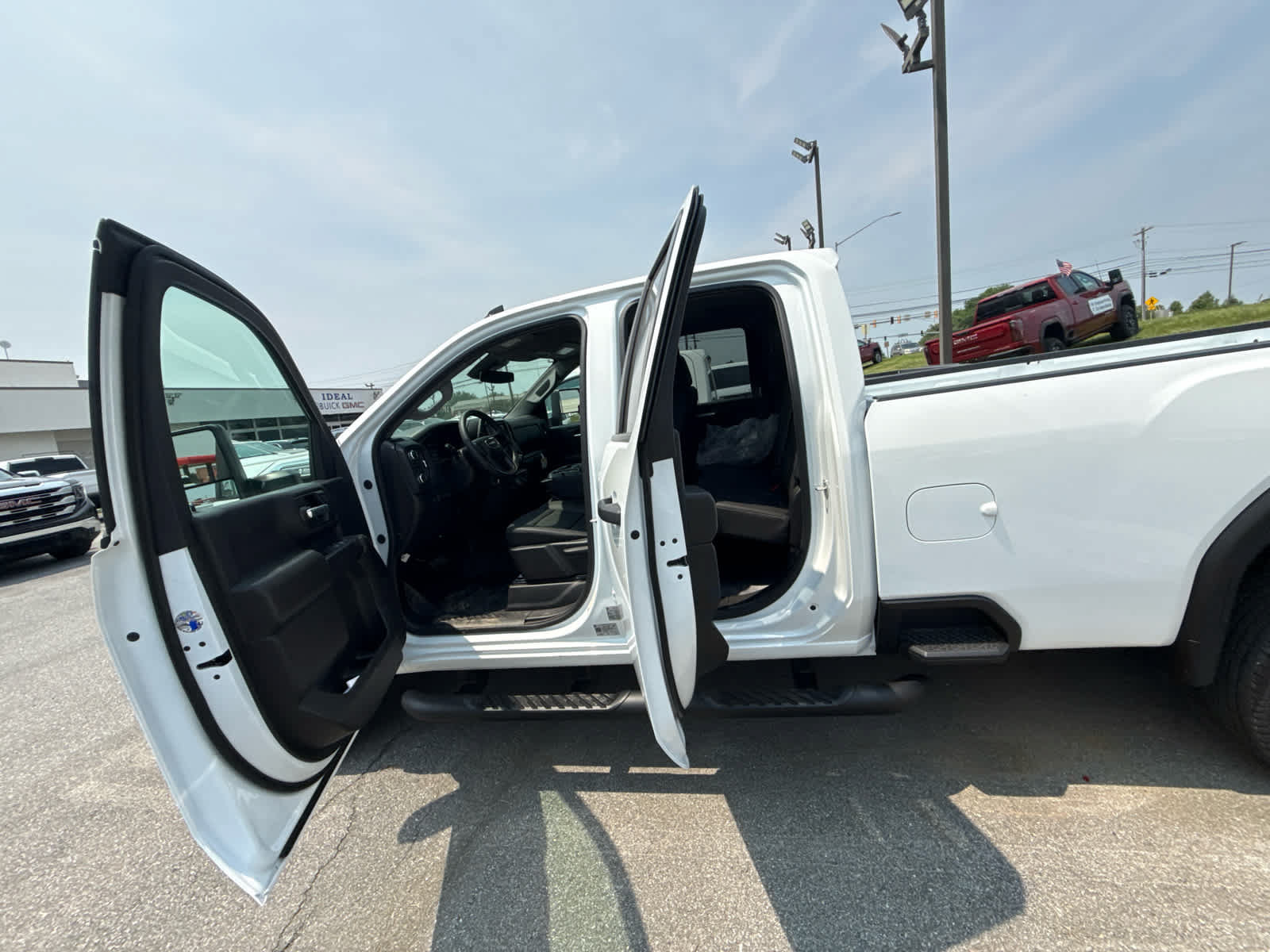 New 2026 GMC Sierra 2500 Pro w/ Convenience Package AWD/4WD image 30