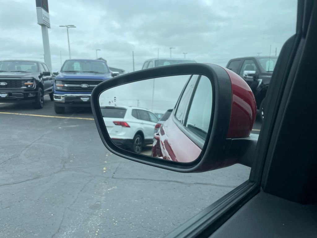 Used 2020 Ford Escape SEL AWD/4WD image 40