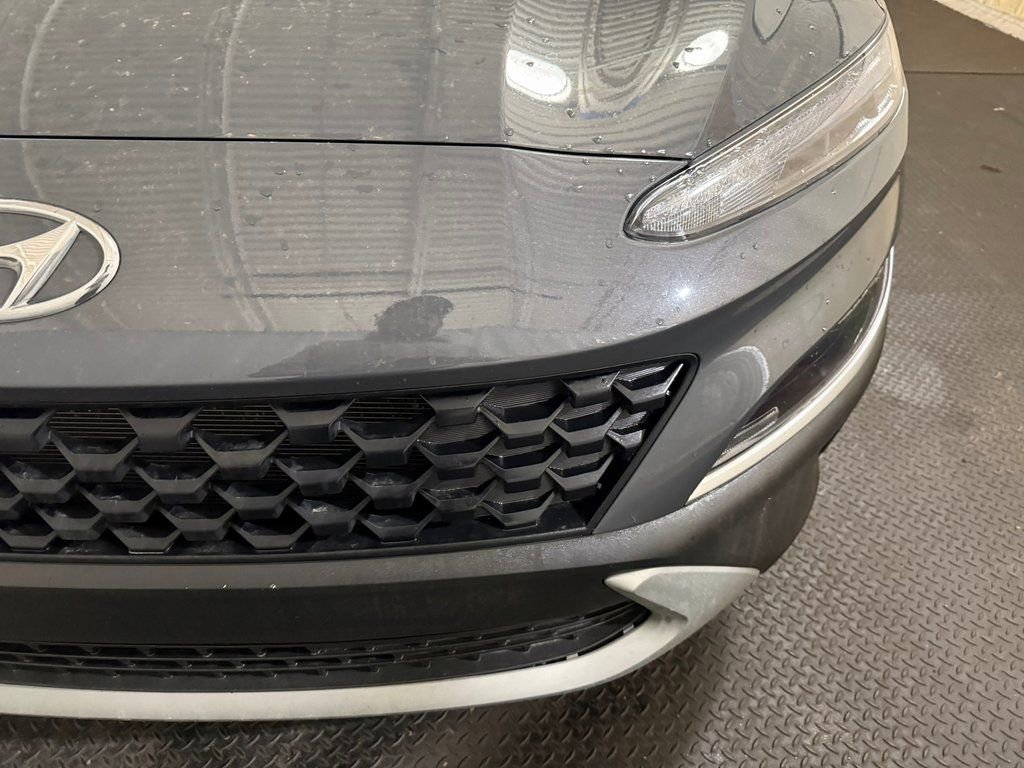 Used 2023 Hyundai Kona SEL image 5