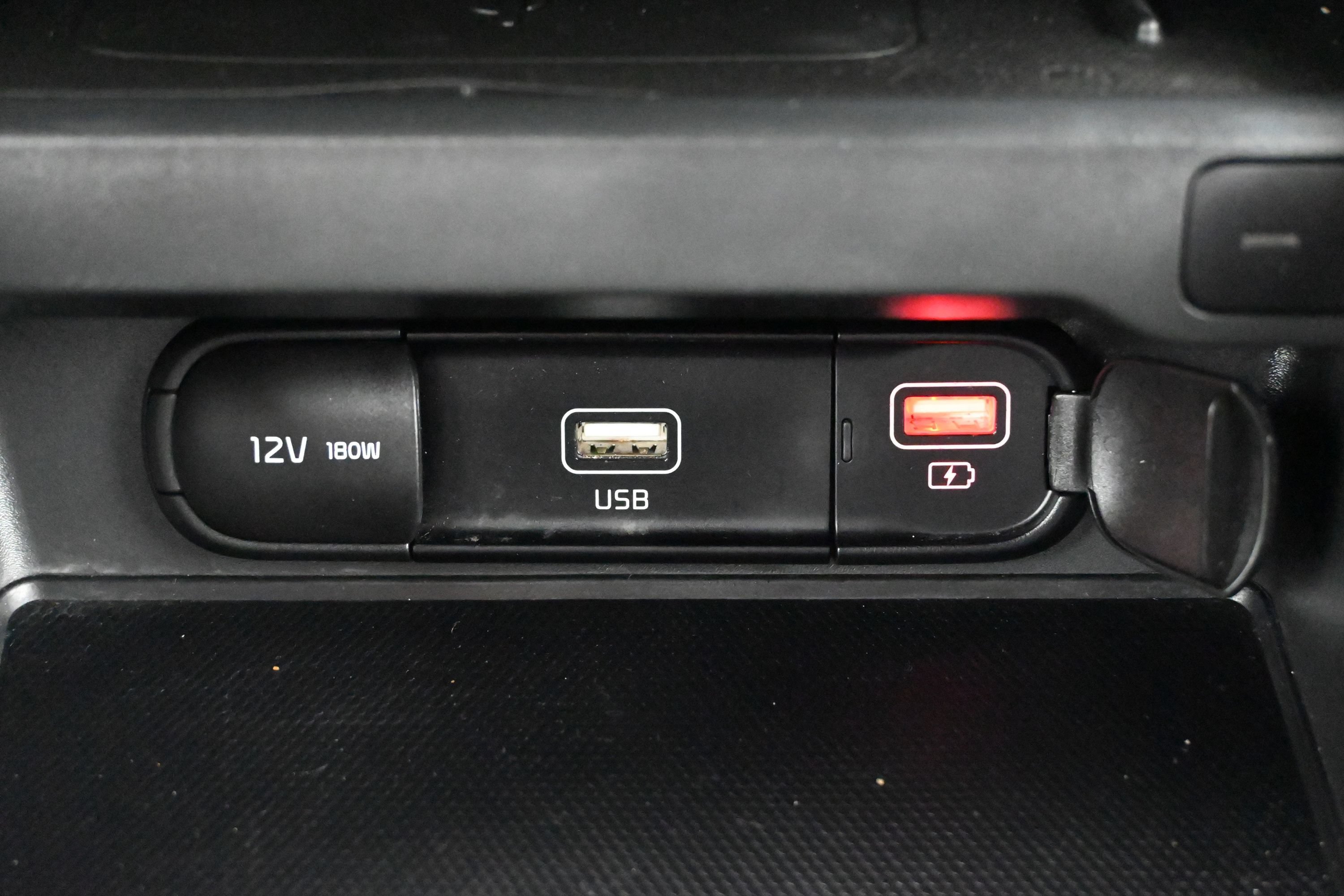 Used 2020 Kia Soul GT-Line Turbo FWD image 17