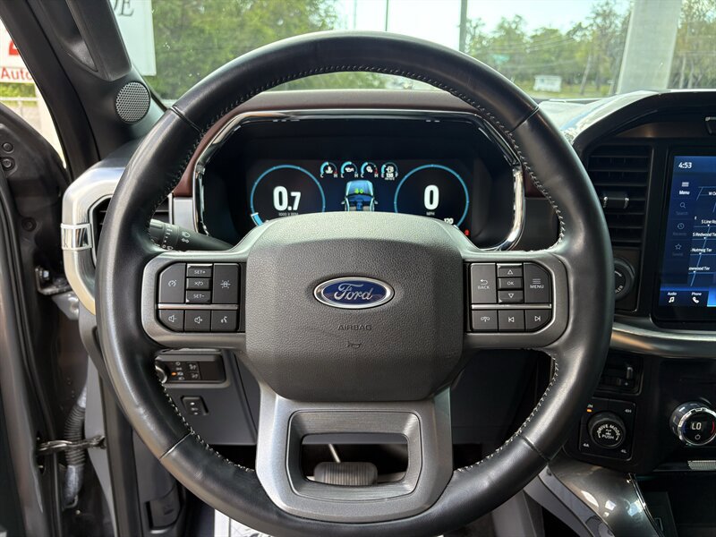Used 2021 Ford F150 Lariat AWD/4WD image 11