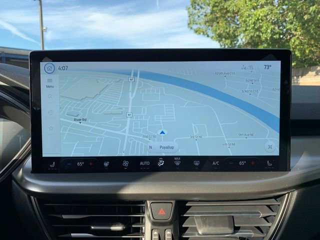 New 2025 Ford Escape SE image 17