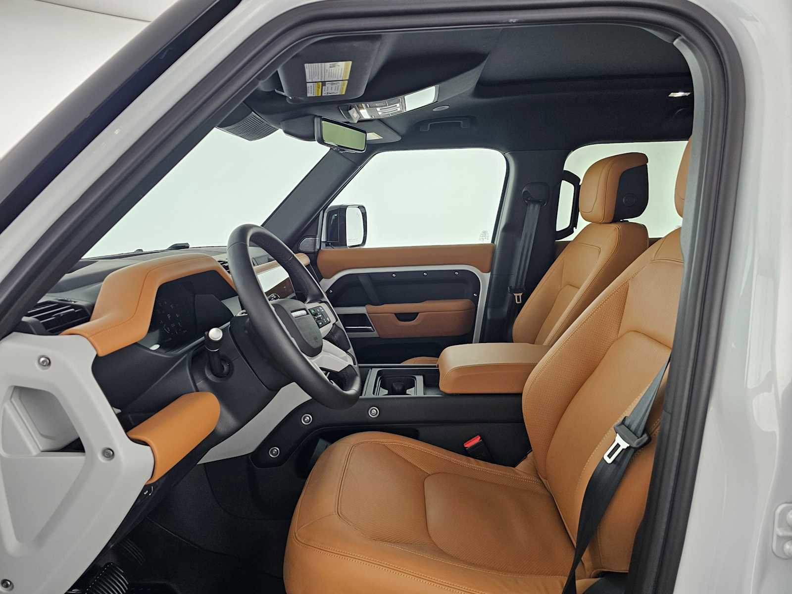 Used 2024 Land Rover Defender 110 SE image 20