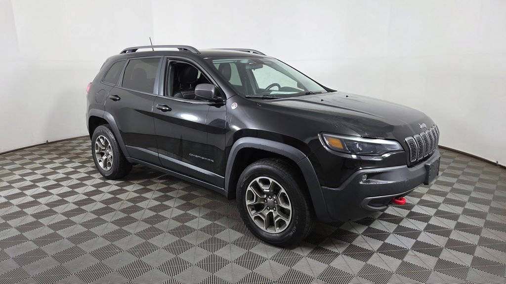 Used 2020 Jeep Cherokee Trailhawk AWD/4WD image 6